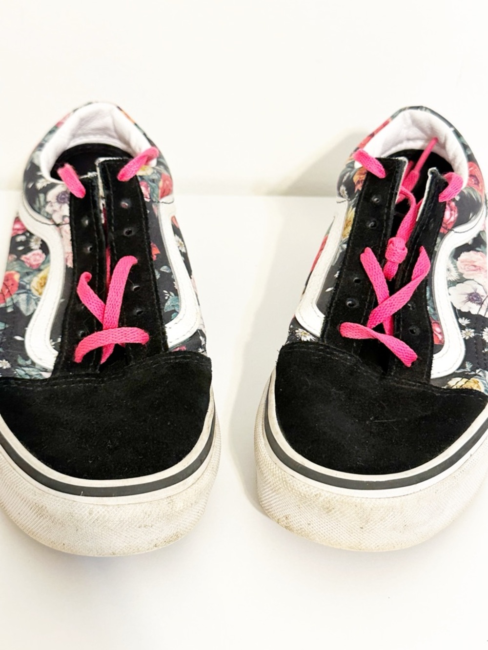Vans Ward Low Top Canvas Sneakers Black Pink Floral Print Women’s Size 7 - Picture 4 of 8